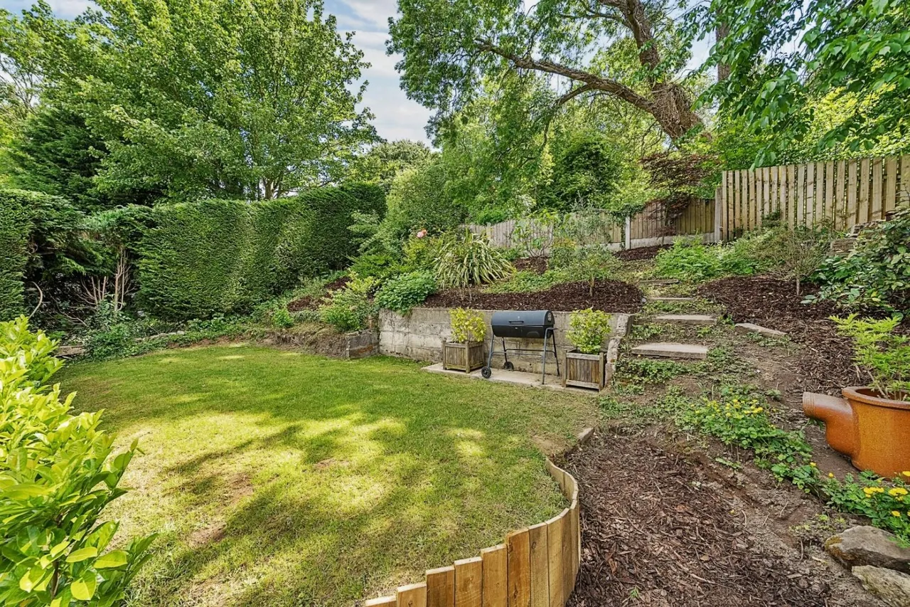 Garth End, Collingham, LS22, photo 14