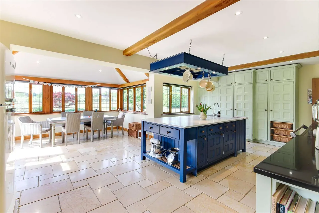 Maidstone Road, Matfield, Tonbridge, Kent, TN12 7LG, photo 6