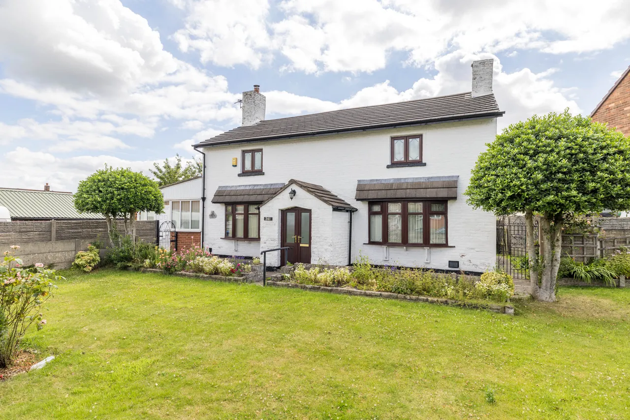 City Road, Wigan, WN5, photo 18