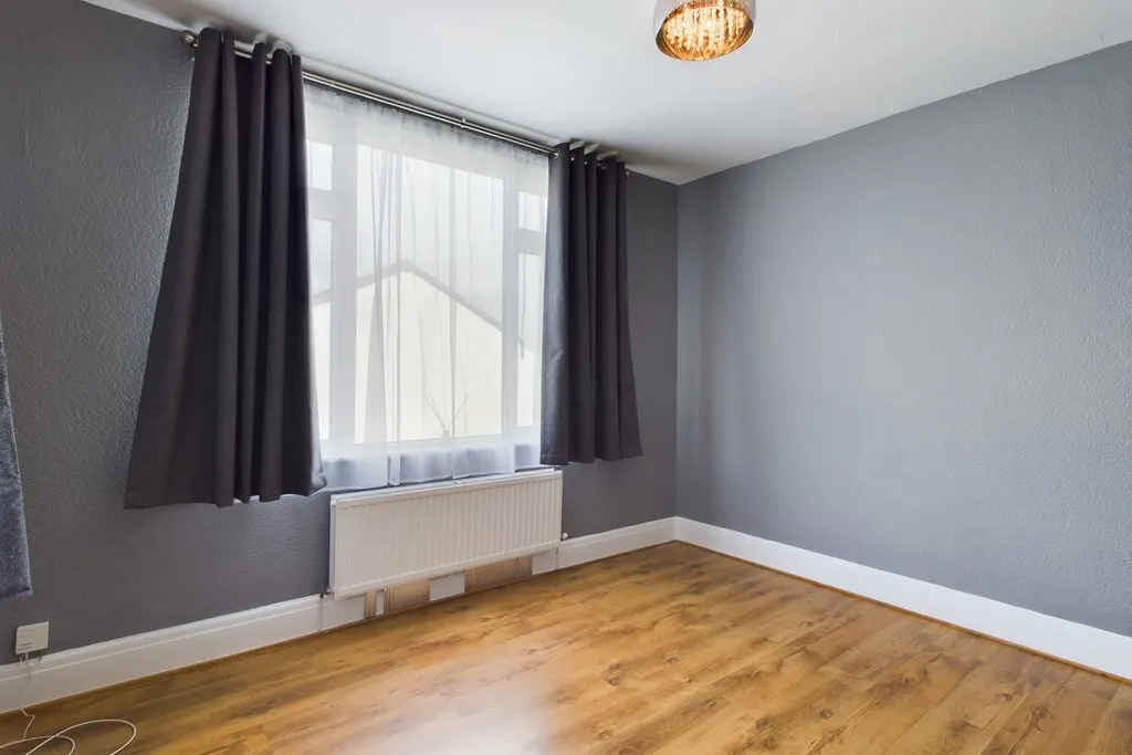 Helmside Court, Oxenholme, LA9, photo 4