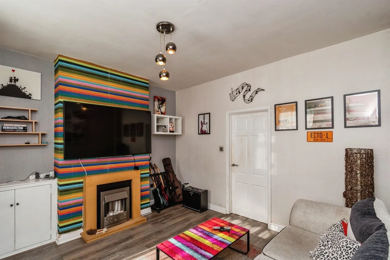Little Cross Street, Wednesbury, WS10, photo 4