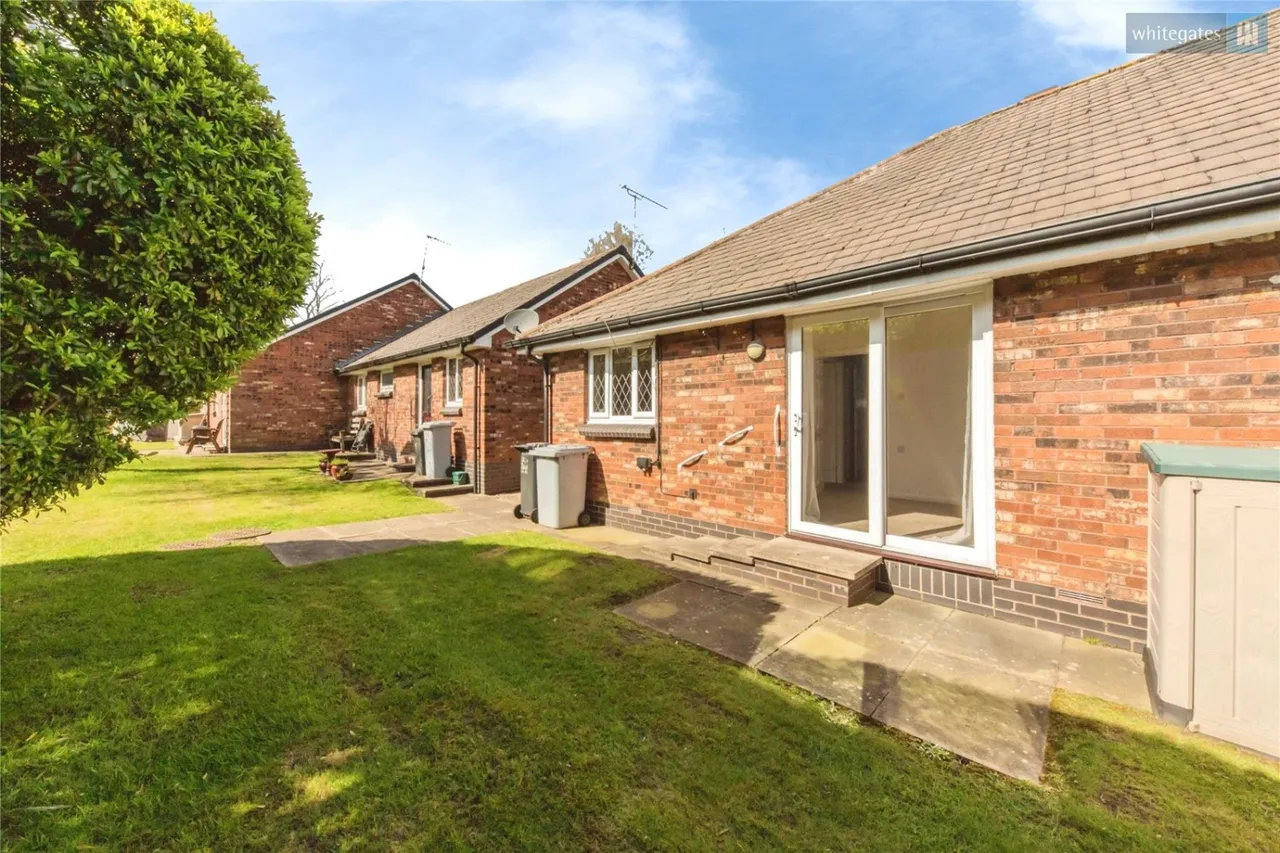 Yew Tree Drive, Nantwich, CW5, photo 13