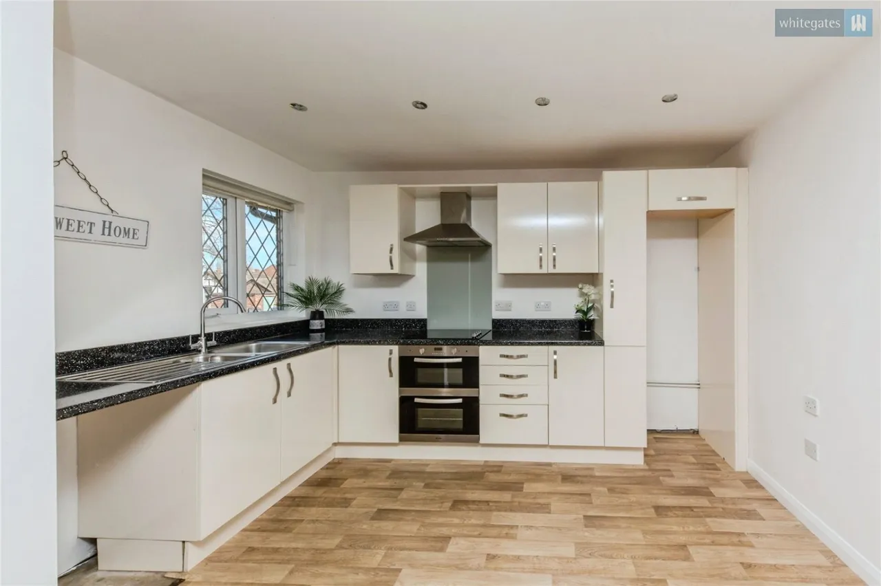 Yew Tree Drive, Nantwich, CW5, photo 5