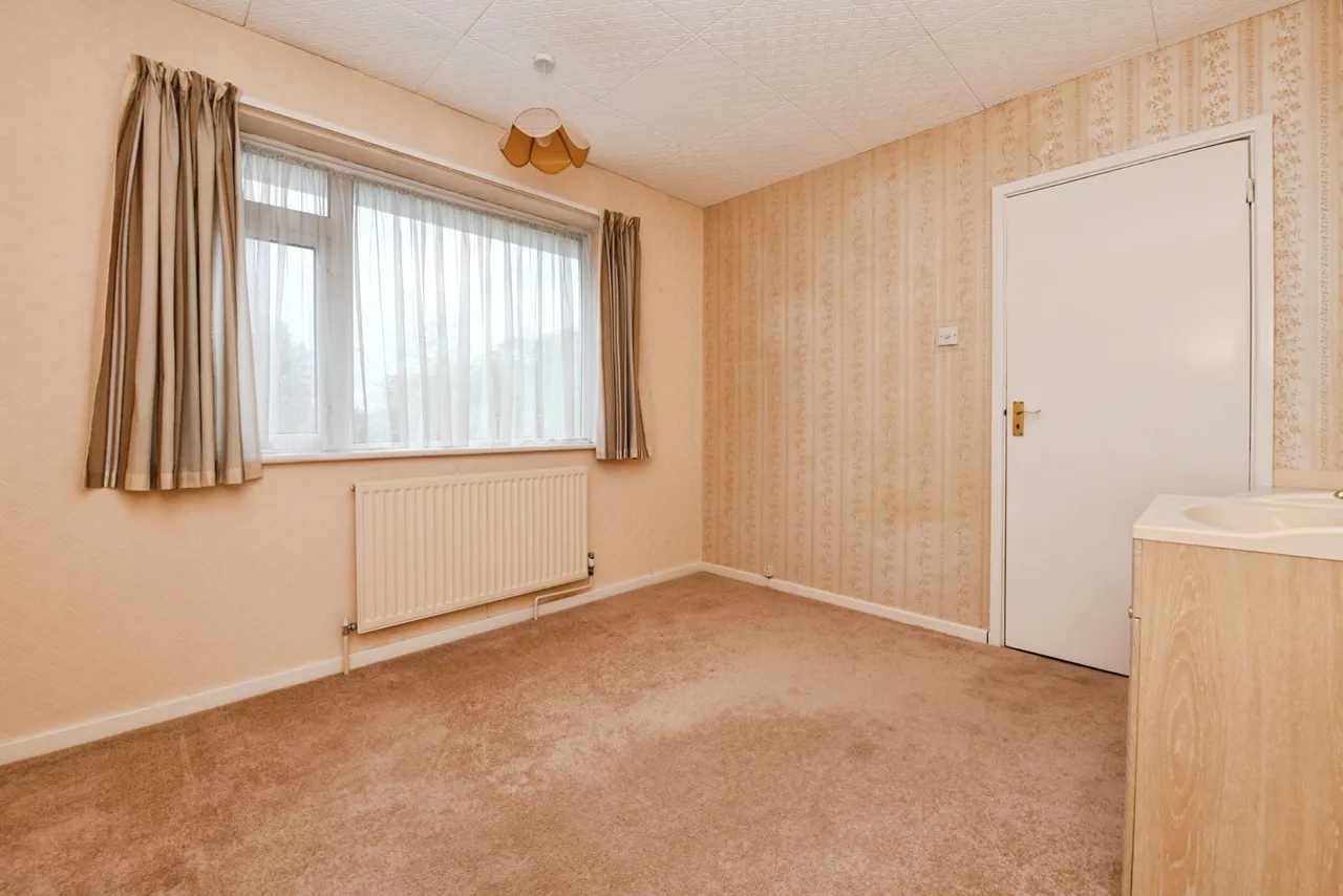 Chalfont Close, Leigh-on-Sea, Essex, SS9, photo 14