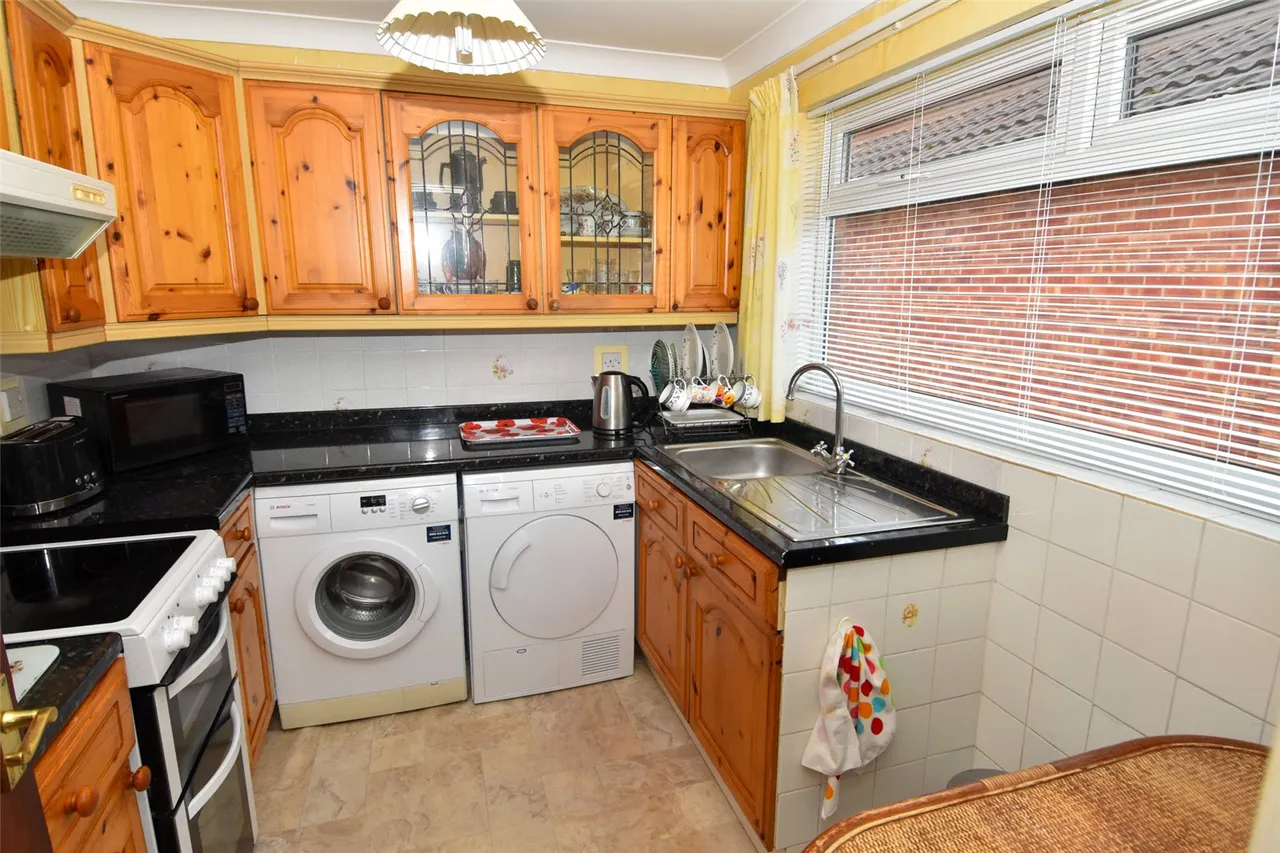 Rednal Mill Drive, Rednal, Birmingham, B45 8XZ, photo 4