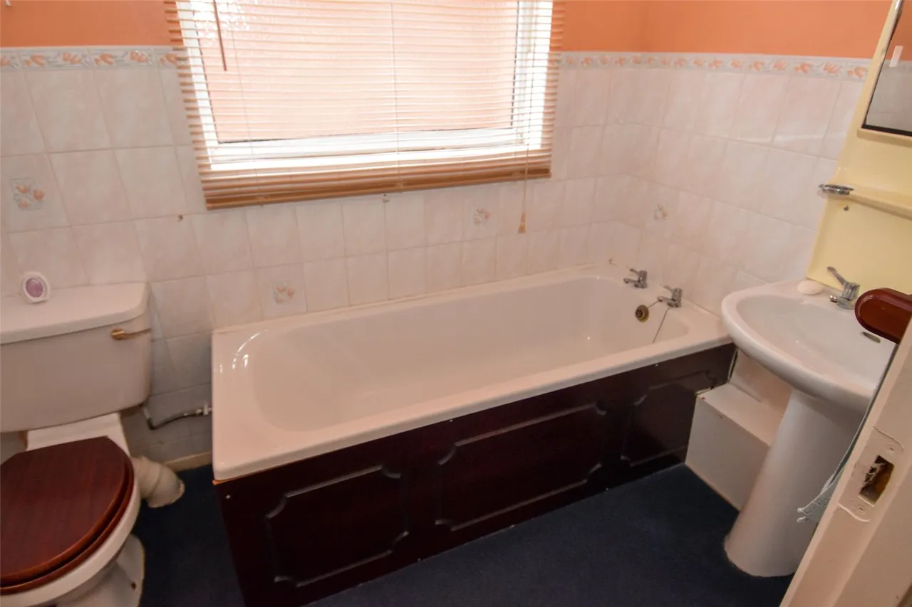 Rednal Mill Drive, Rednal, Birmingham, B45 8XZ, photo 8