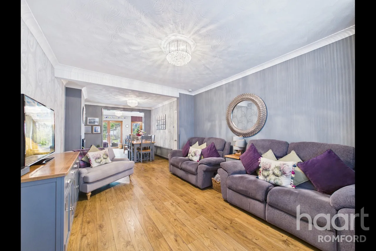 Hainault Road, Romford, RM5, photo 18