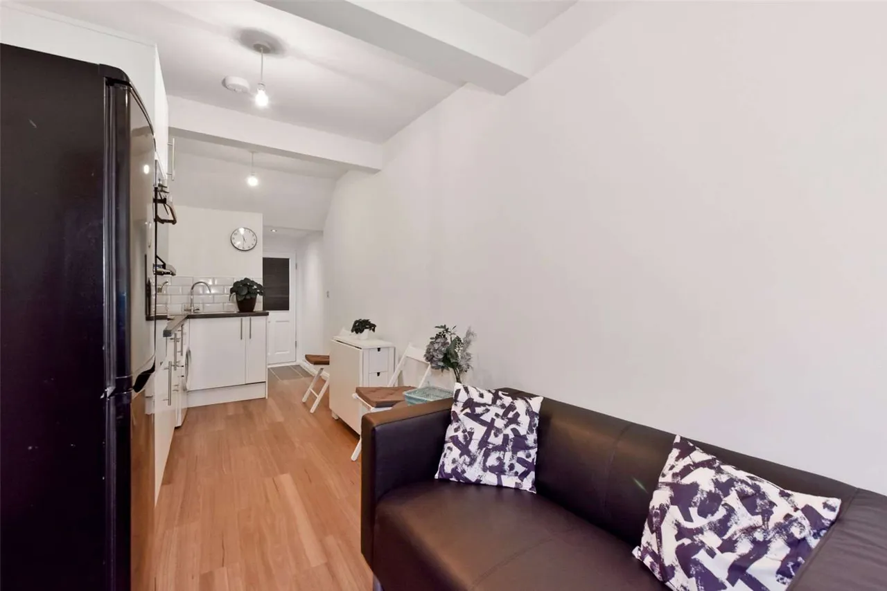 Hill Farm Road, Marlow, SL7, photo 2