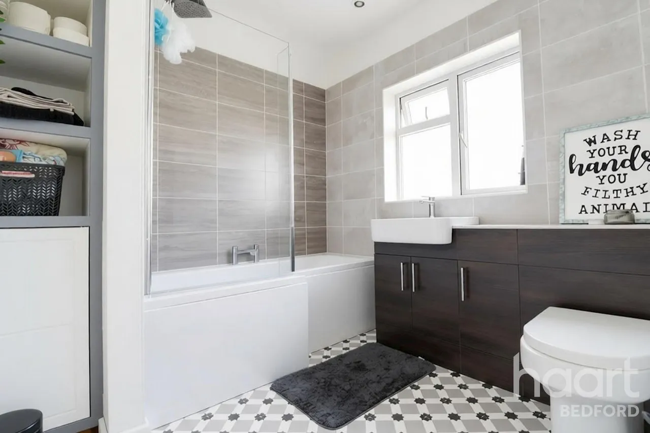 Highbury Grove, Bedford, MK41, photo 9