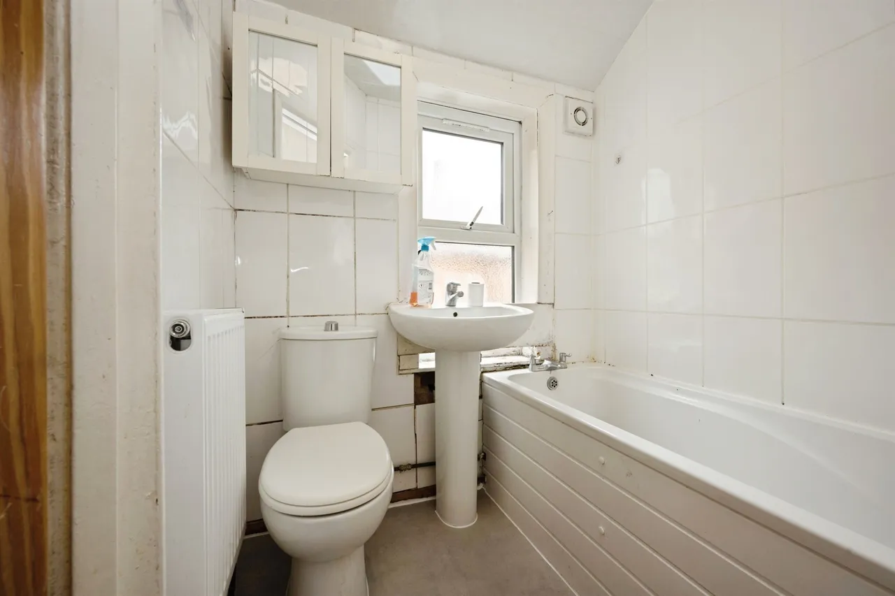 London Road, Bedford, MK42, photo 12