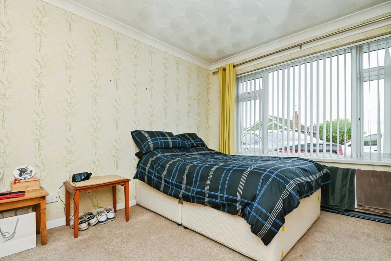 Millers Barn Road, Jaywick, Clacton-on-Sea, Essex, CO15, photo 9