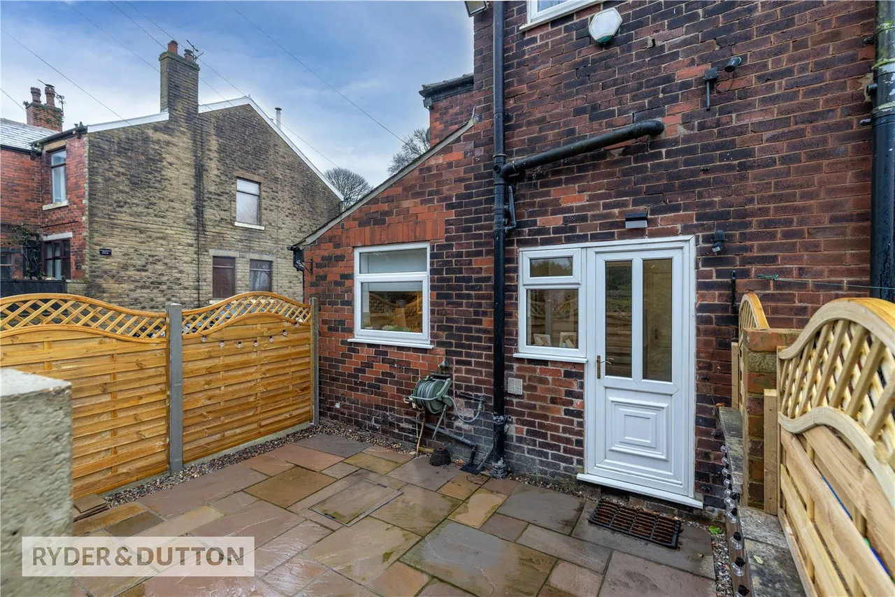 Rochdale Road East, Heywood, OL10, photo 31