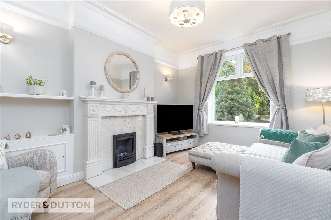Rochdale Road East, Heywood, OL10, photo 3