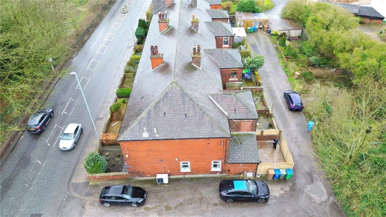 Rochdale Road East, Heywood, OL10, photo 33