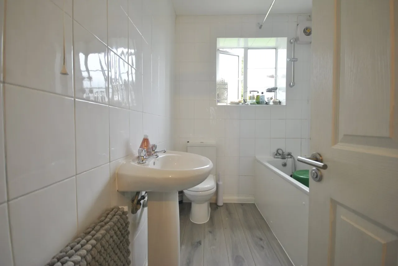 Amblecote Road, London, SE12, photo 6