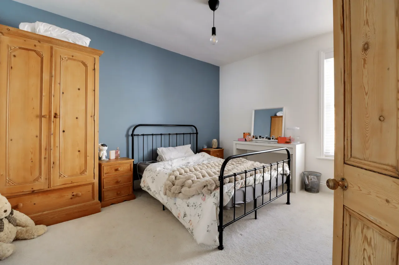 South Street, Caistor, LN7, photo 12