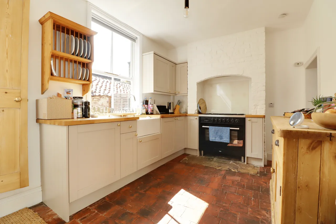 South Street, Caistor, LN7, photo 8