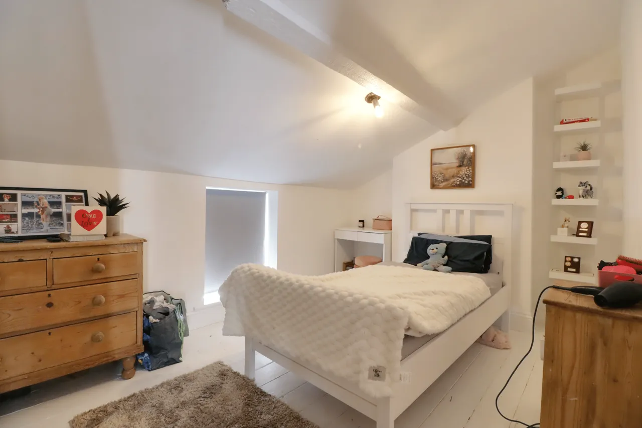 South Street, Caistor, LN7, photo 13