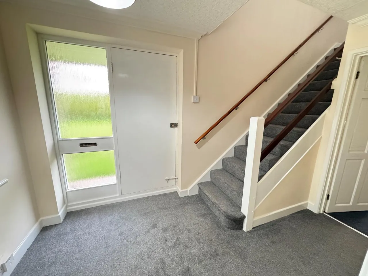 Aldermaston Road, Basingstoke, RG24, photo 5