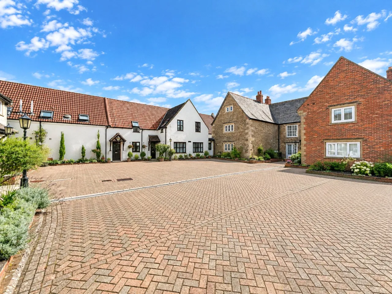 Canons Court, Wiltshire, photo 10