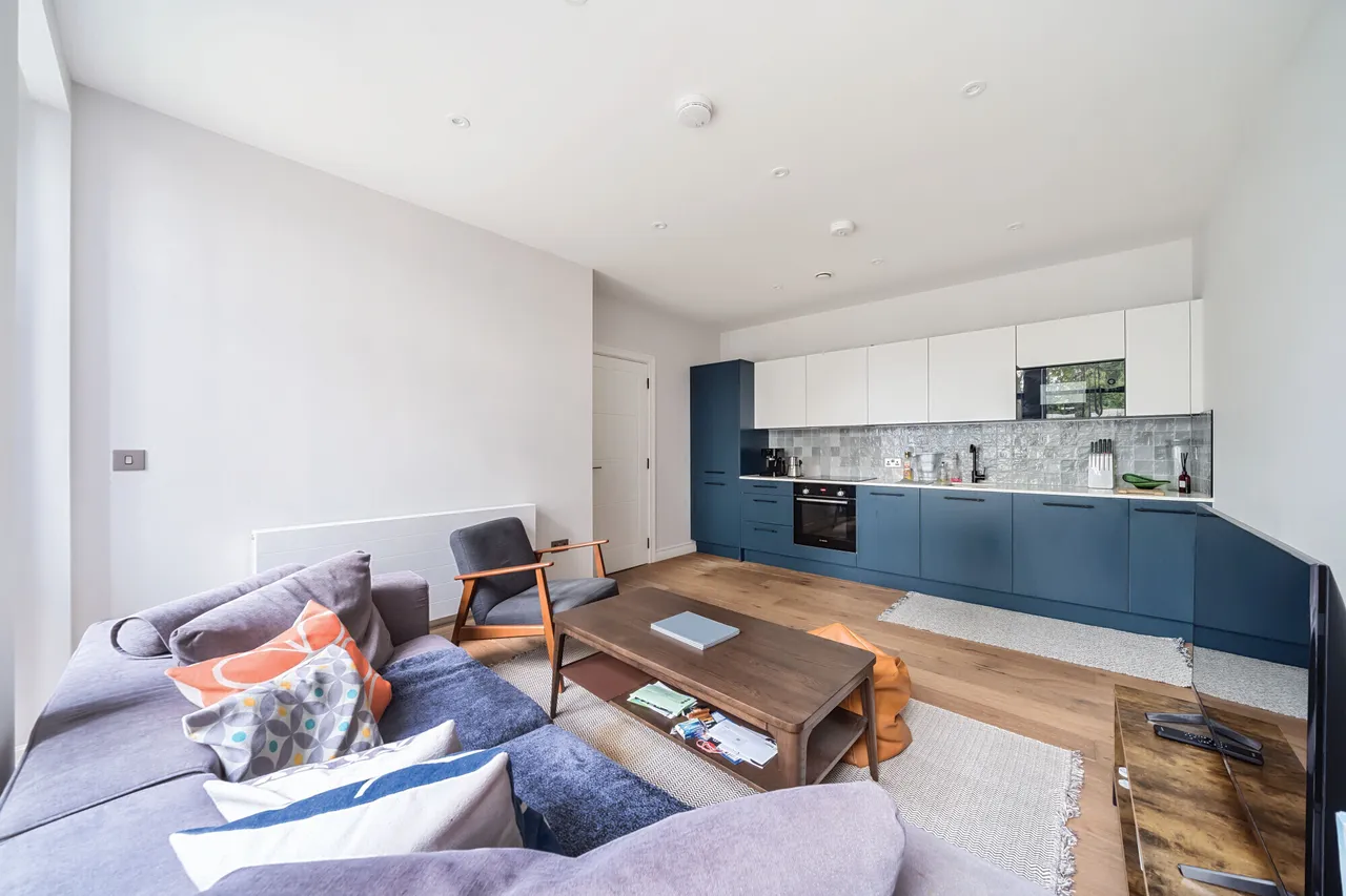 Littleworth Road, Esher, KT10, photo 5