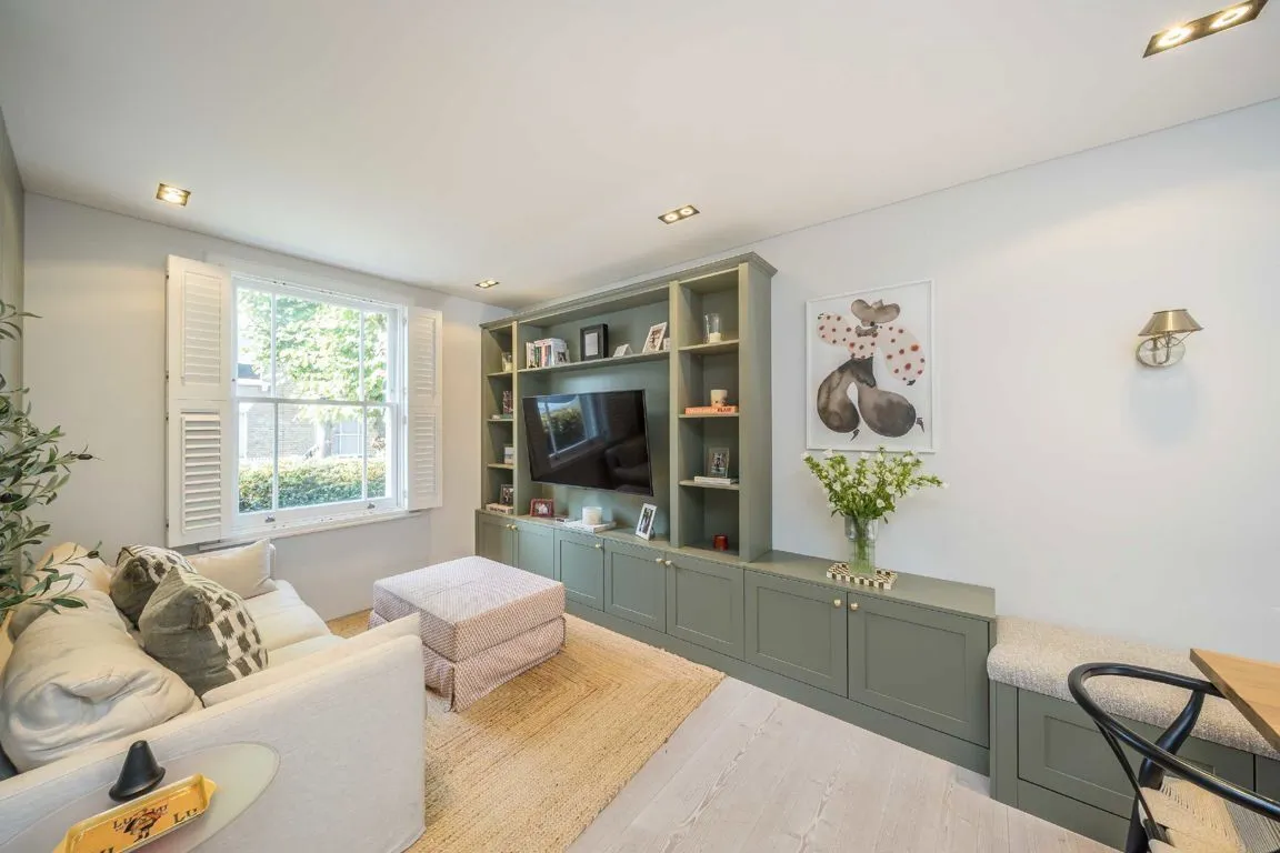 Tyneham Road, SW11, photo 4