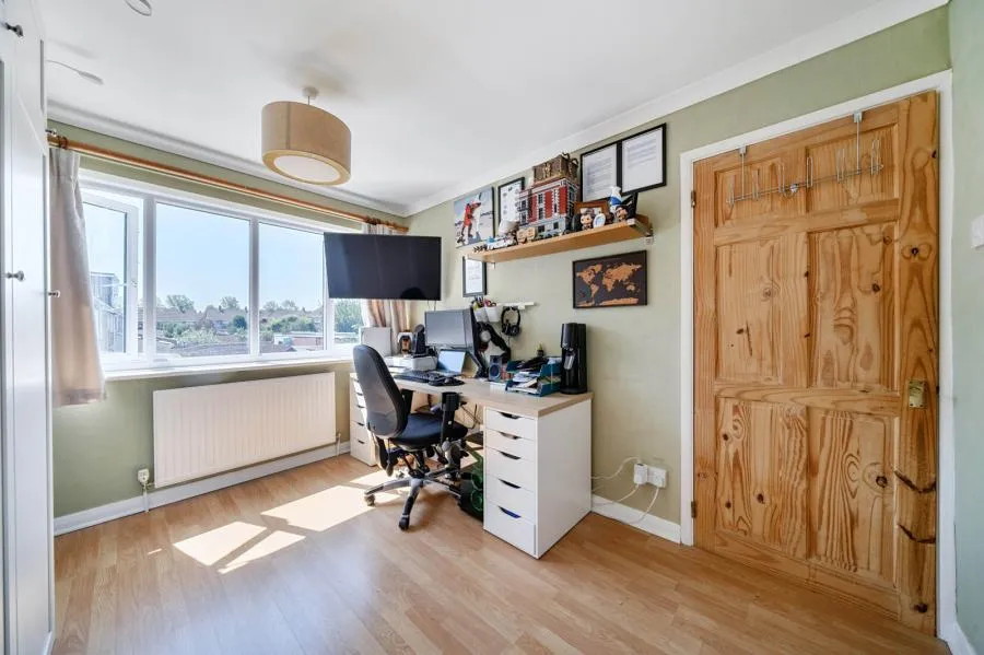 Tennyson Drive, Abingdon, OX14, photo 9