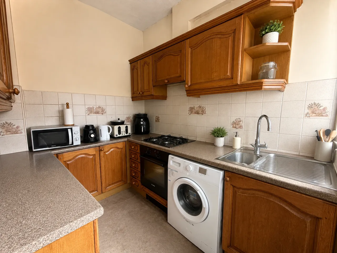 Thanet Street, Clay Cross, S45, photo 3