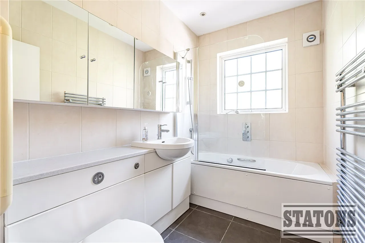 Green Dragon Lane, London, N21 1EN, photo 20