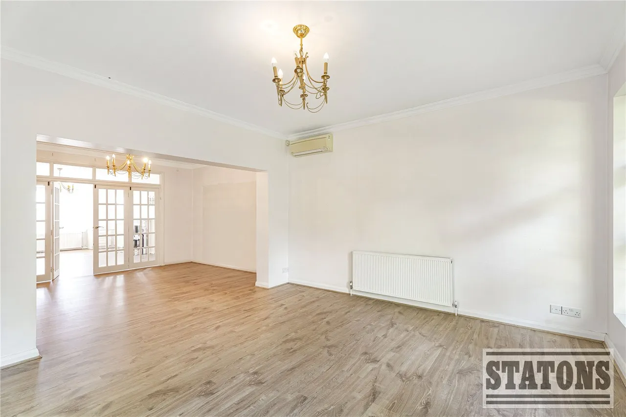 Green Dragon Lane, London, N21 1EN, photo 6