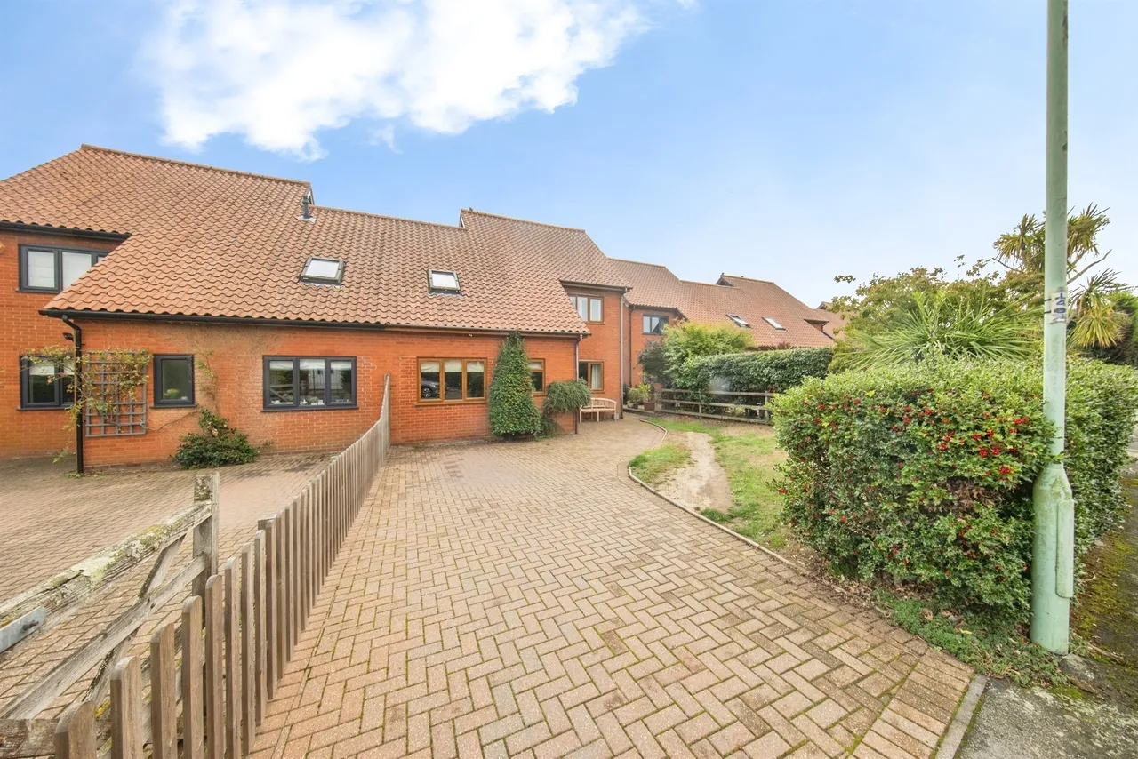 Sawmill Lane, Nacton, IP10, photo 22