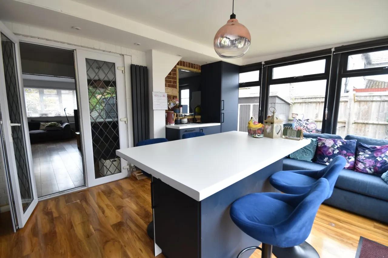 Sangers Drive, Horley, RH6, photo 10
