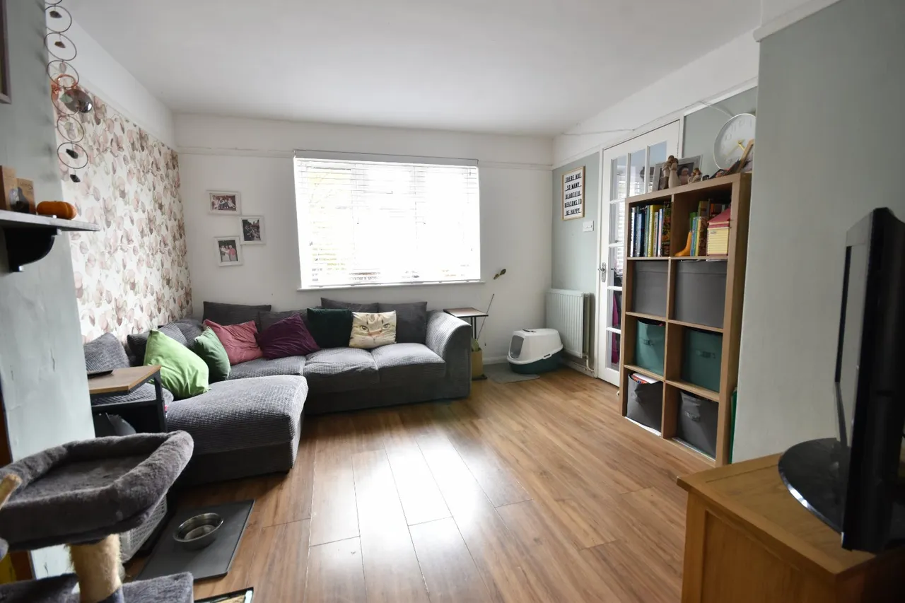 Sangers Drive, Horley, RH6, photo 7