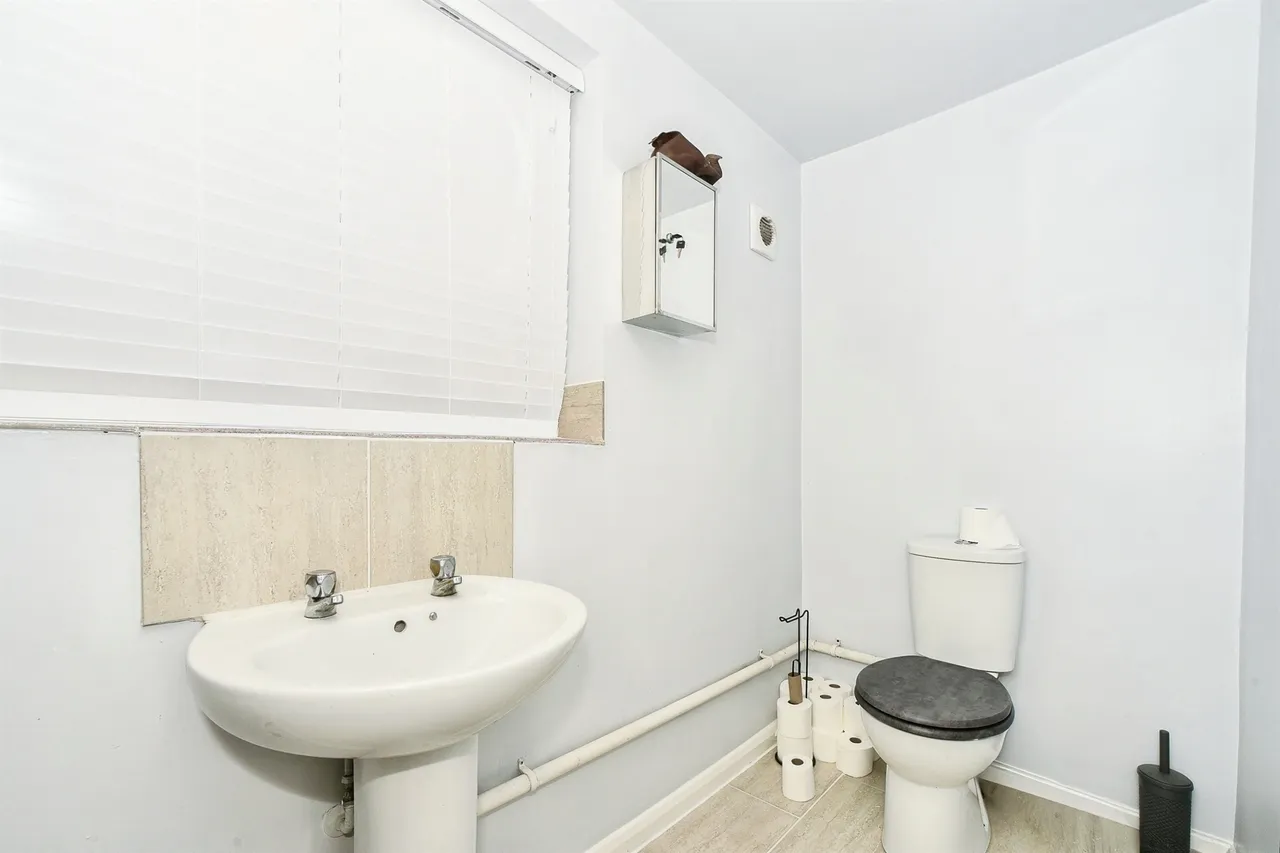 Hyde Road, Swindon, SN2, photo 24