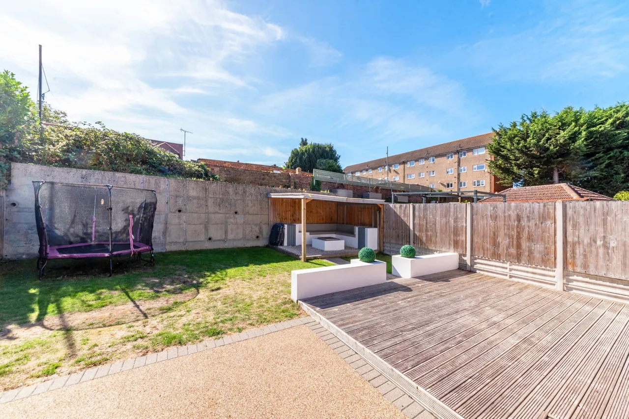 Hawthorn Road, Sittingbourne, ME10, photo 14