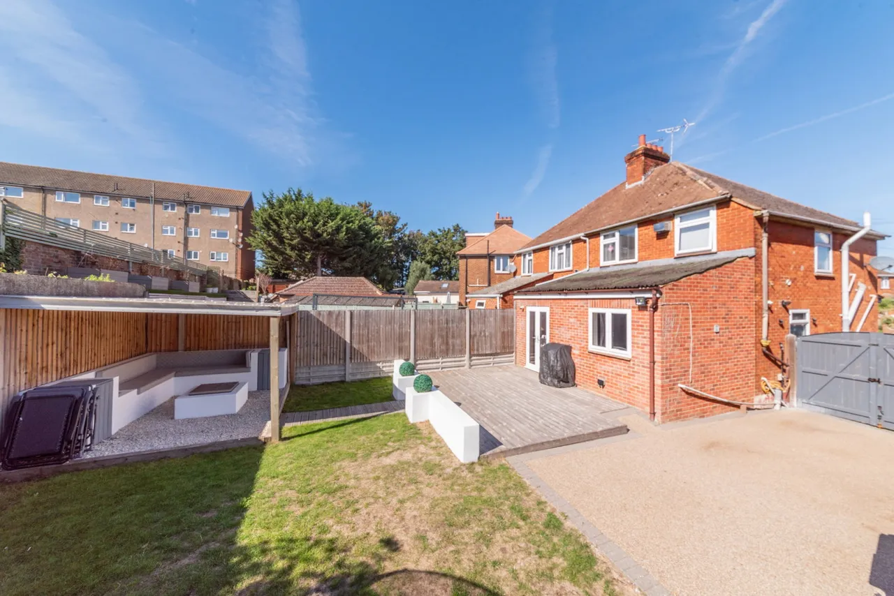 Hawthorn Road, Sittingbourne, ME10, photo 12