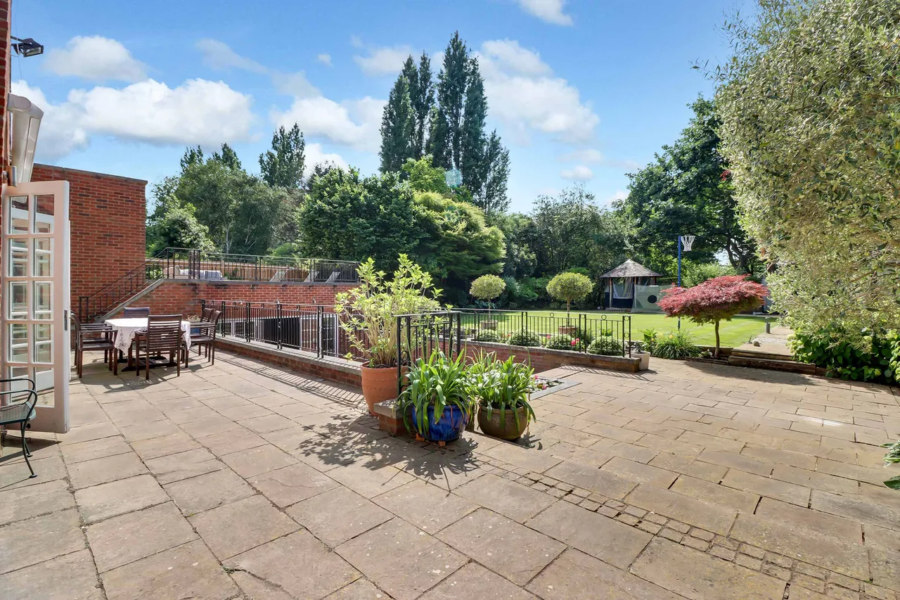 Winnington Road, London, N2, photo 5