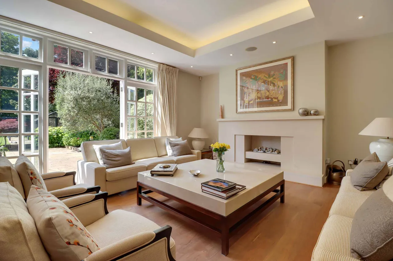 Winnington Road, London, N2, photo 12