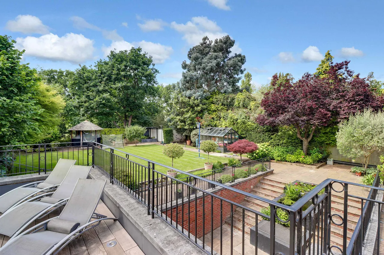 Winnington Road, London, N2, photo 6