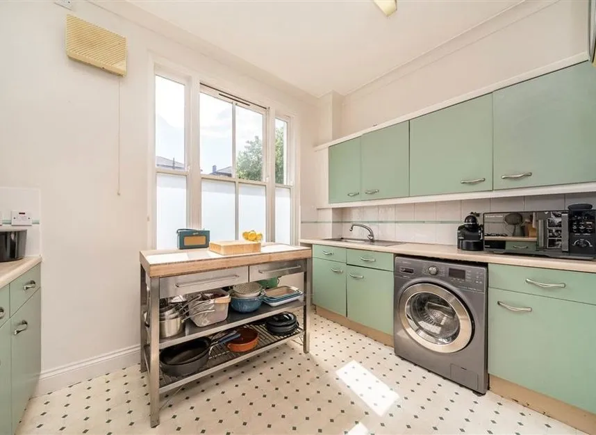 Lewisham High Street, Lewisham, SE13, photo 3