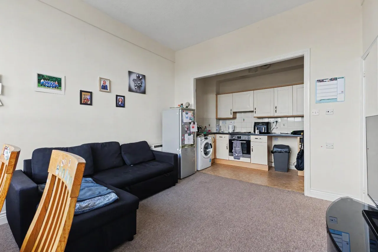 St. Christopher Court, Evesham, WR11, photo 4