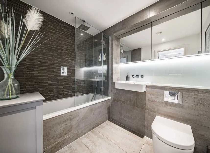 Gaumont Place, Streatham, SW2, photo 5