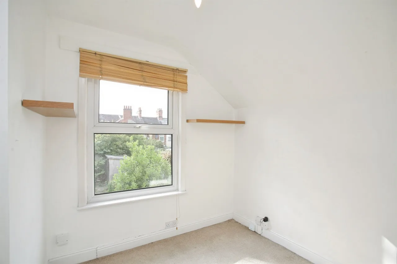 Claremont Road, Rugby, photo 11