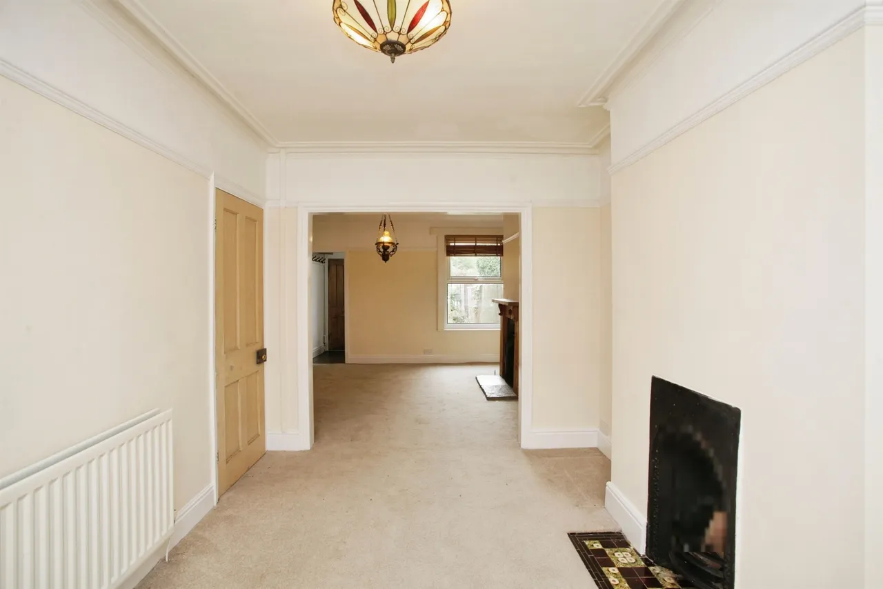 Claremont Road, Rugby, photo 3