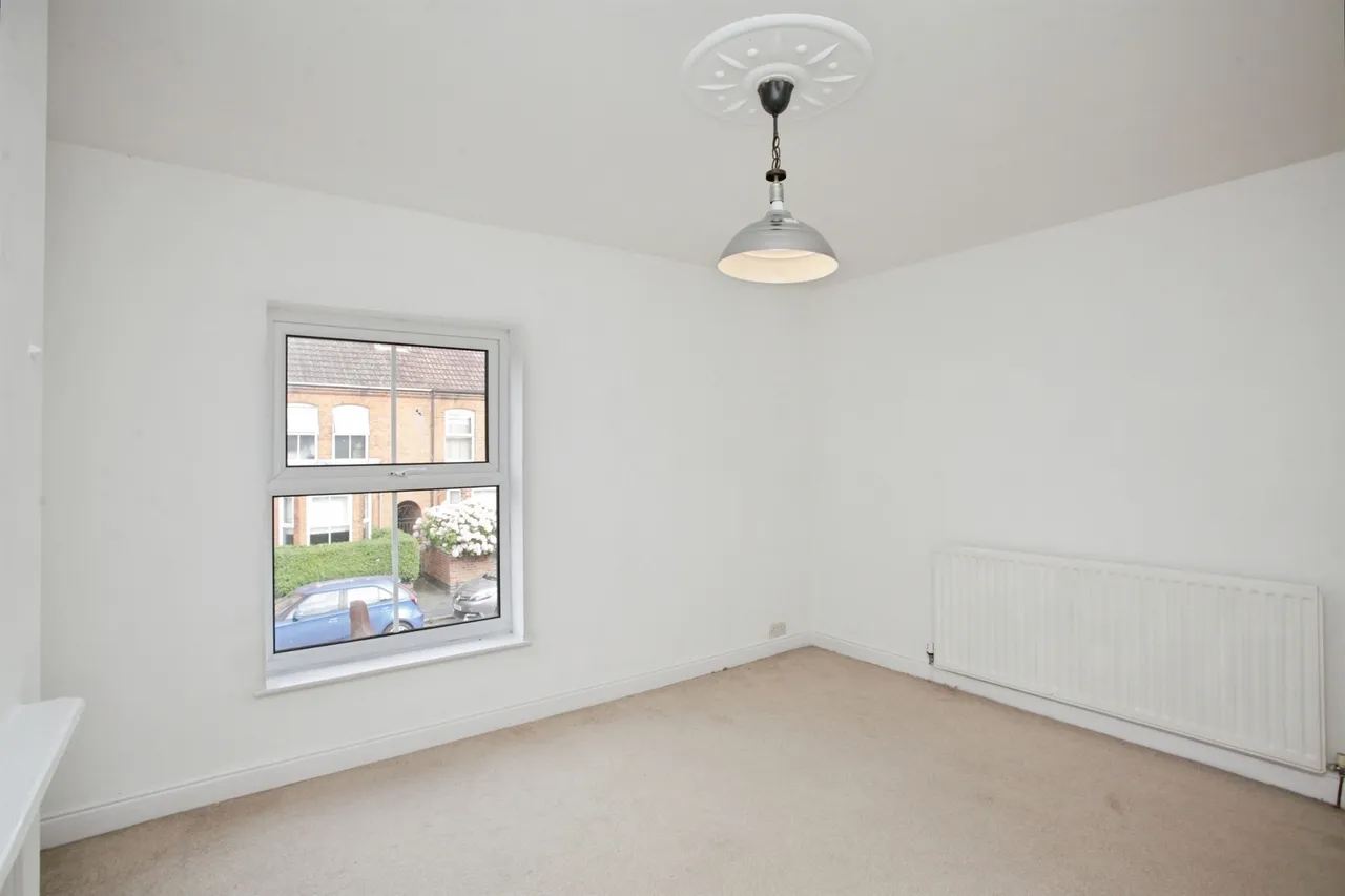 Claremont Road, Rugby, photo 8