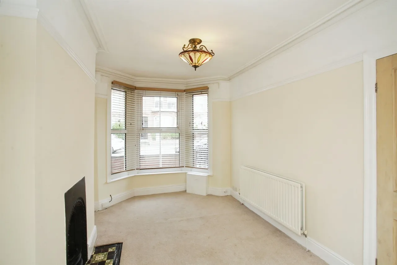 Claremont Road, Rugby, photo 2