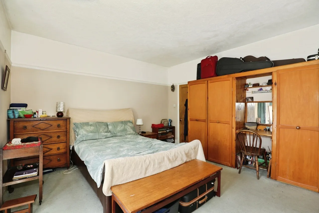 Gainsborough Road, Crewe, Cheshire, CW2, photo 15