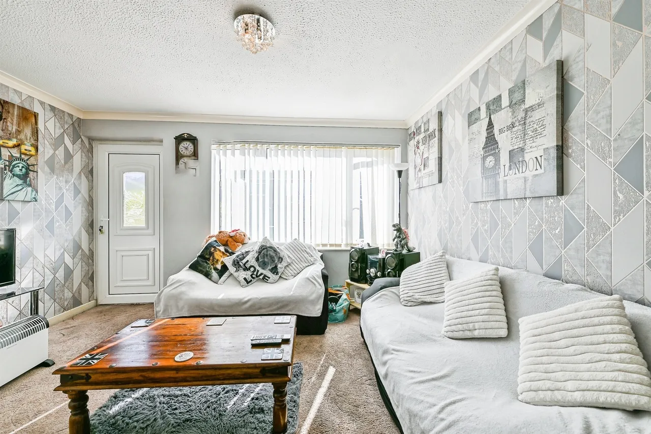 Newmarket Road, Nottingham, NG6, photo 3