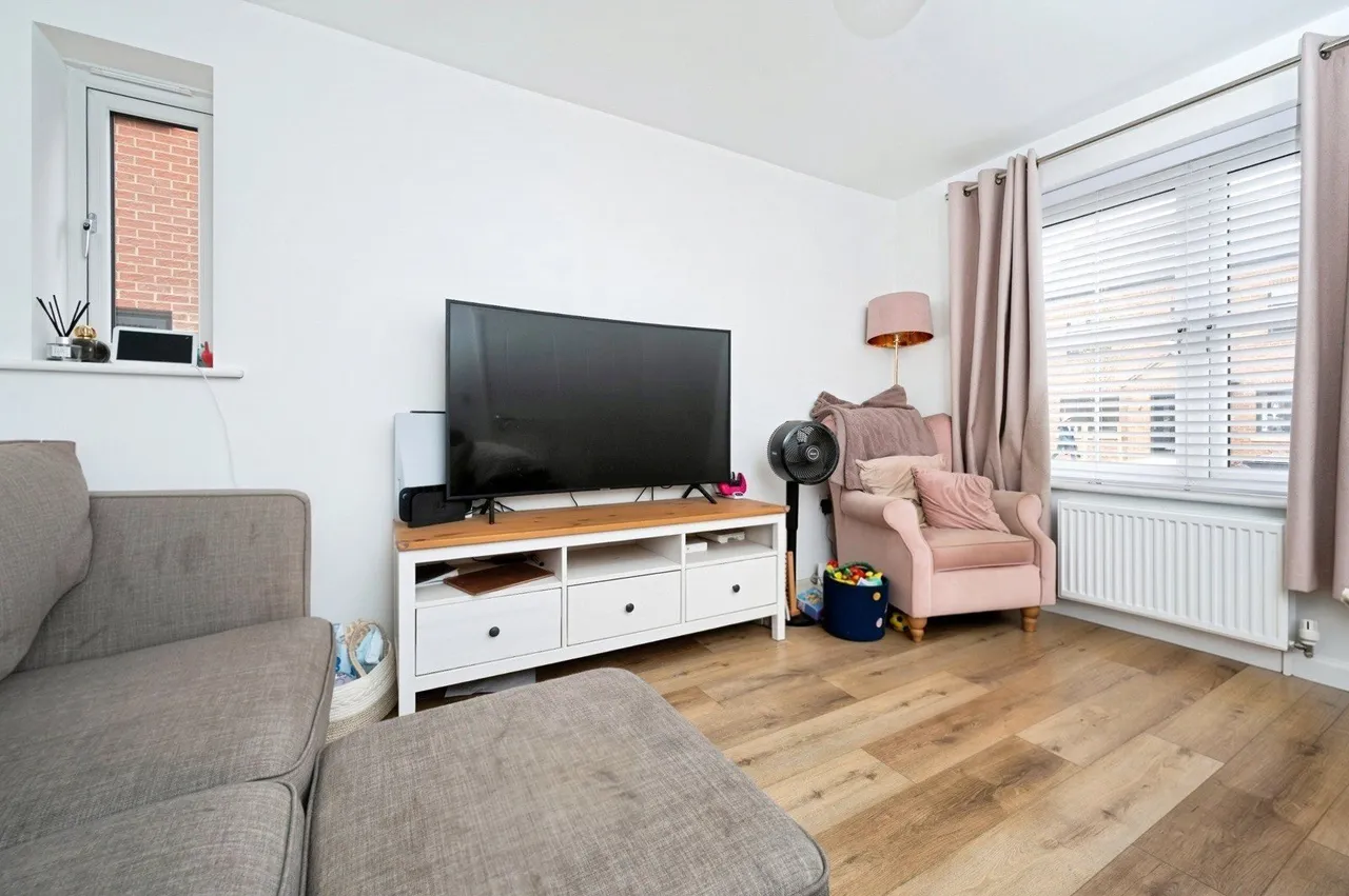 Haydn Griffiths Way, Armthorpe, Doncaster, South Yorkshire, DN3, photo 7
