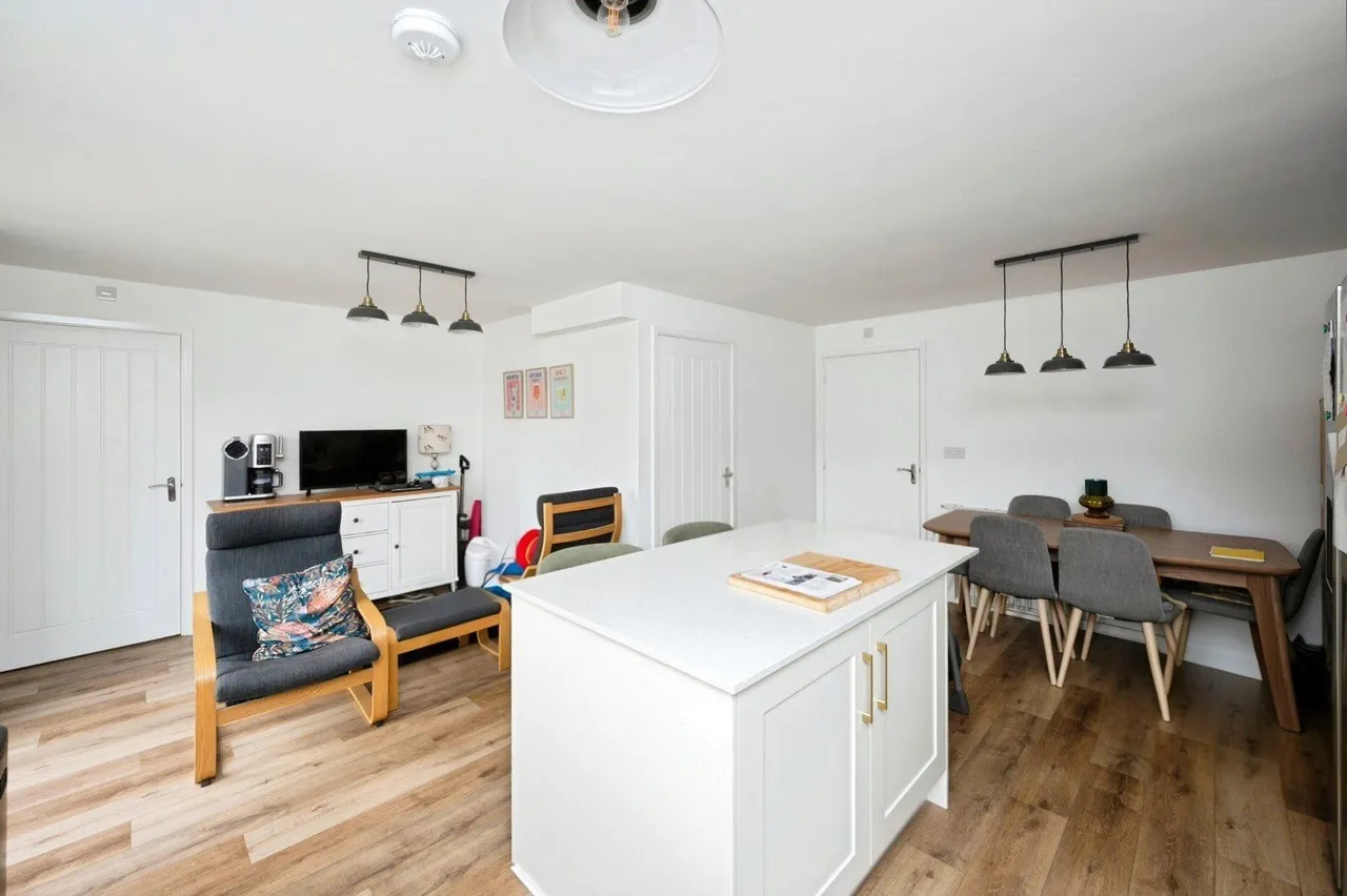 Haydn Griffiths Way, Armthorpe, Doncaster, South Yorkshire, DN3, photo 9